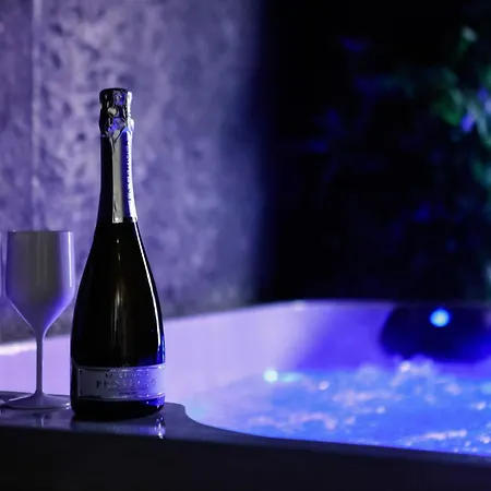 La Jungle De Toulon, Voyage Sensoriel & Apartmán *